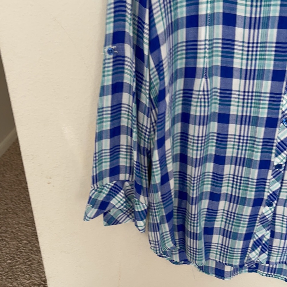 Checked blouse’ - Picture 3 of 3